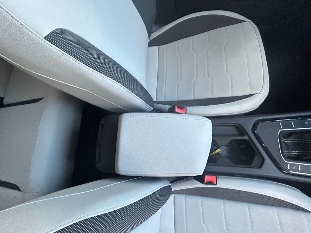 2025 Volkswagen Taos 1.5T SE Tampa FL