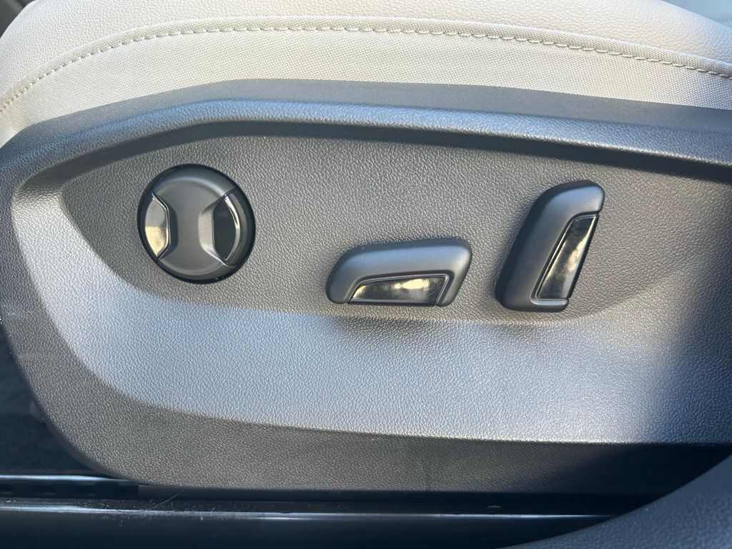 2025 Volkswagen Taos 1.5T SE Tampa FL