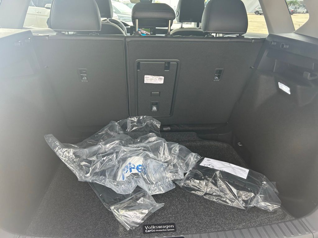 2025 Volkswagen Taos 1.5T SE Tampa FL