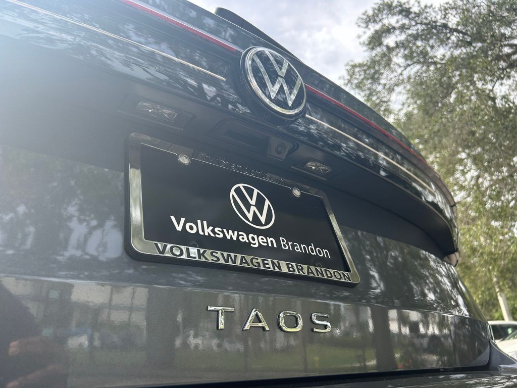 2025 Volkswagen Taos 1.5T SE Tampa FL