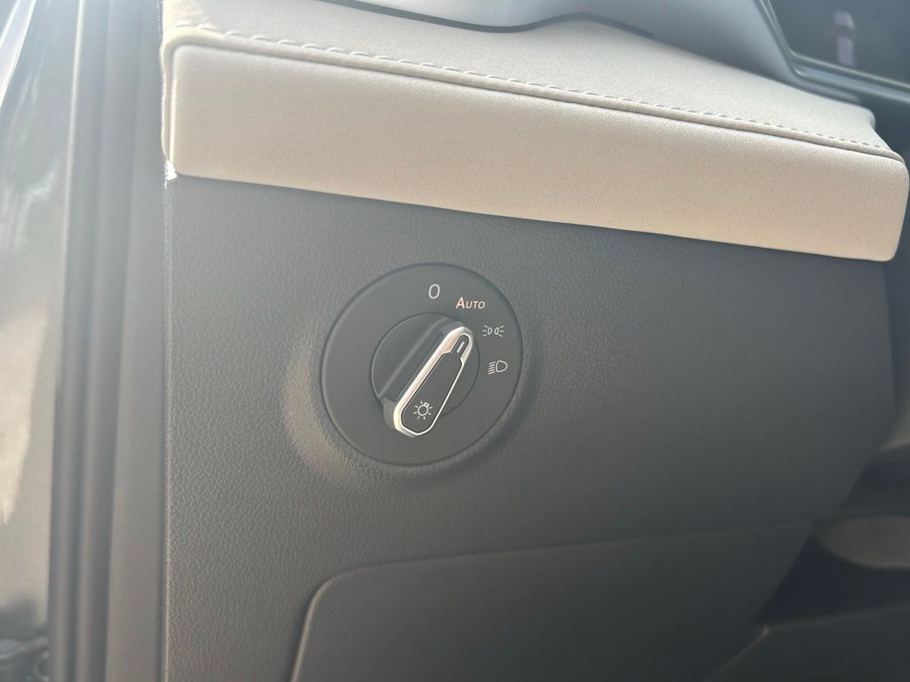 2025 Volkswagen Taos 1.5T SE Tampa FL