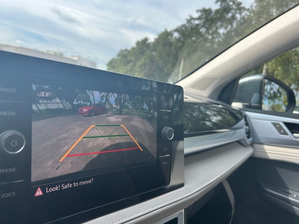 2025 Volkswagen Taos 1.5T SE Tampa FL