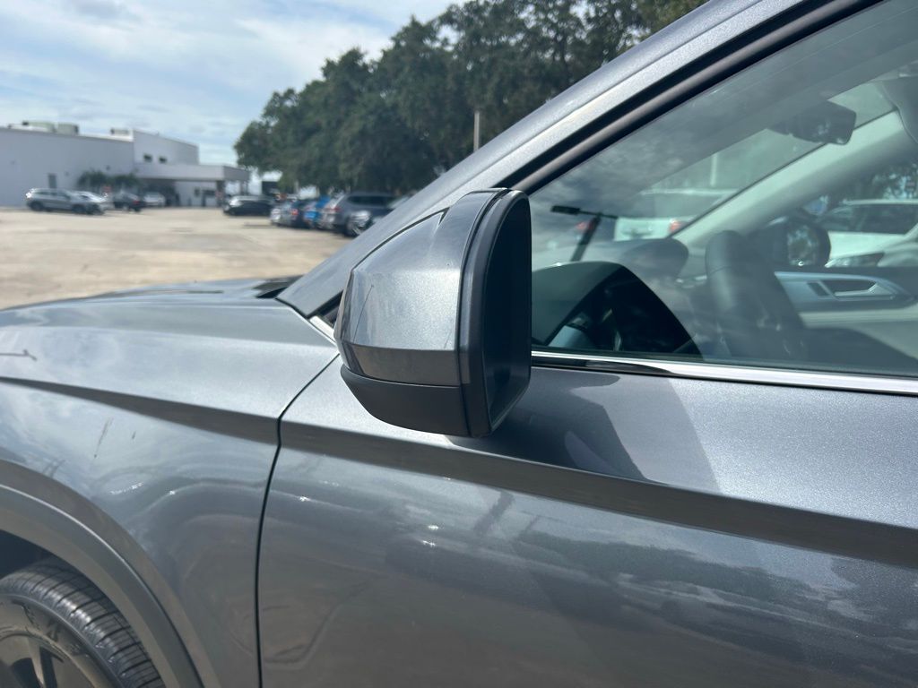 2025 Volkswagen Taos 1.5T SE Tampa FL