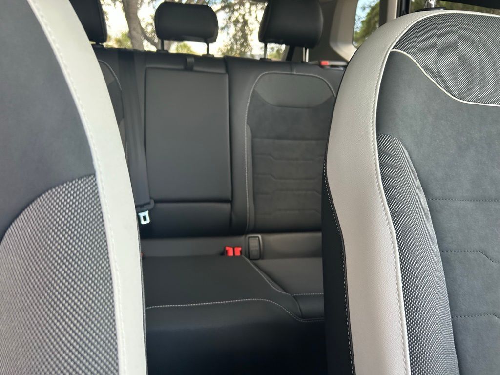2025 Volkswagen Taos 1.5T SE Tampa FL