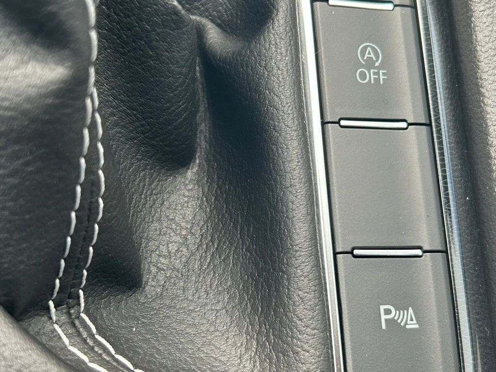 2025 Volkswagen Taos 1.5T SE Tampa FL