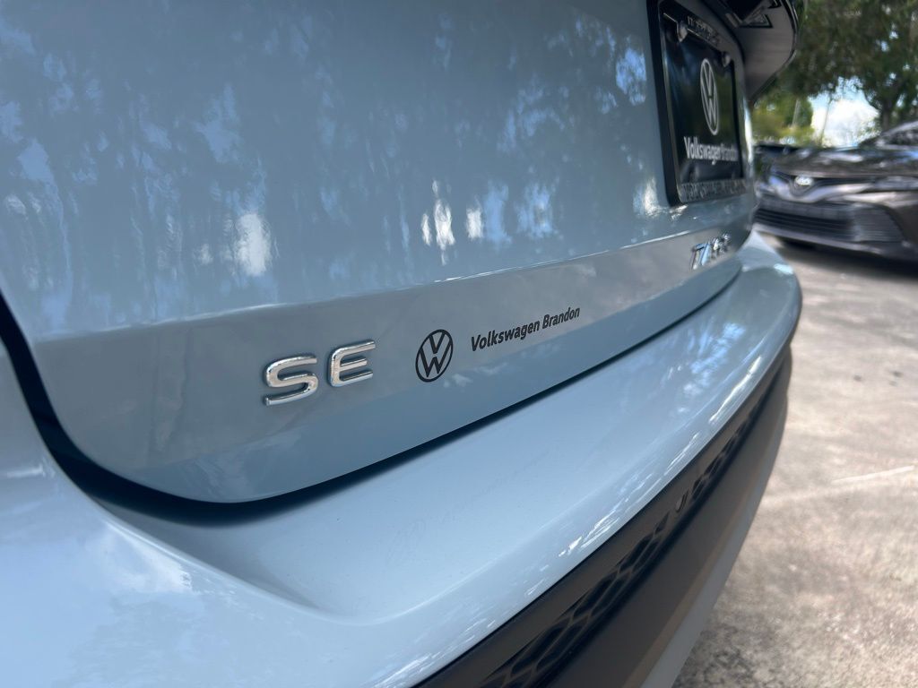 2025 Volkswagen Taos 1.5T SE Tampa FL