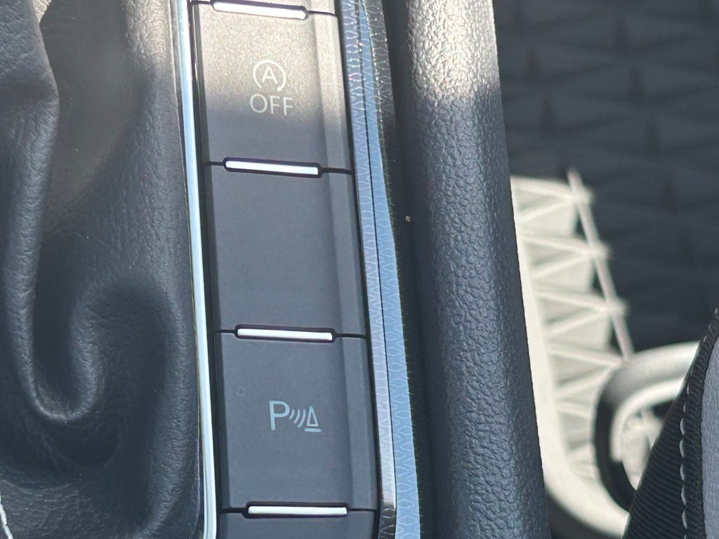 2025 Volkswagen Taos 1.5T SE Tampa FL