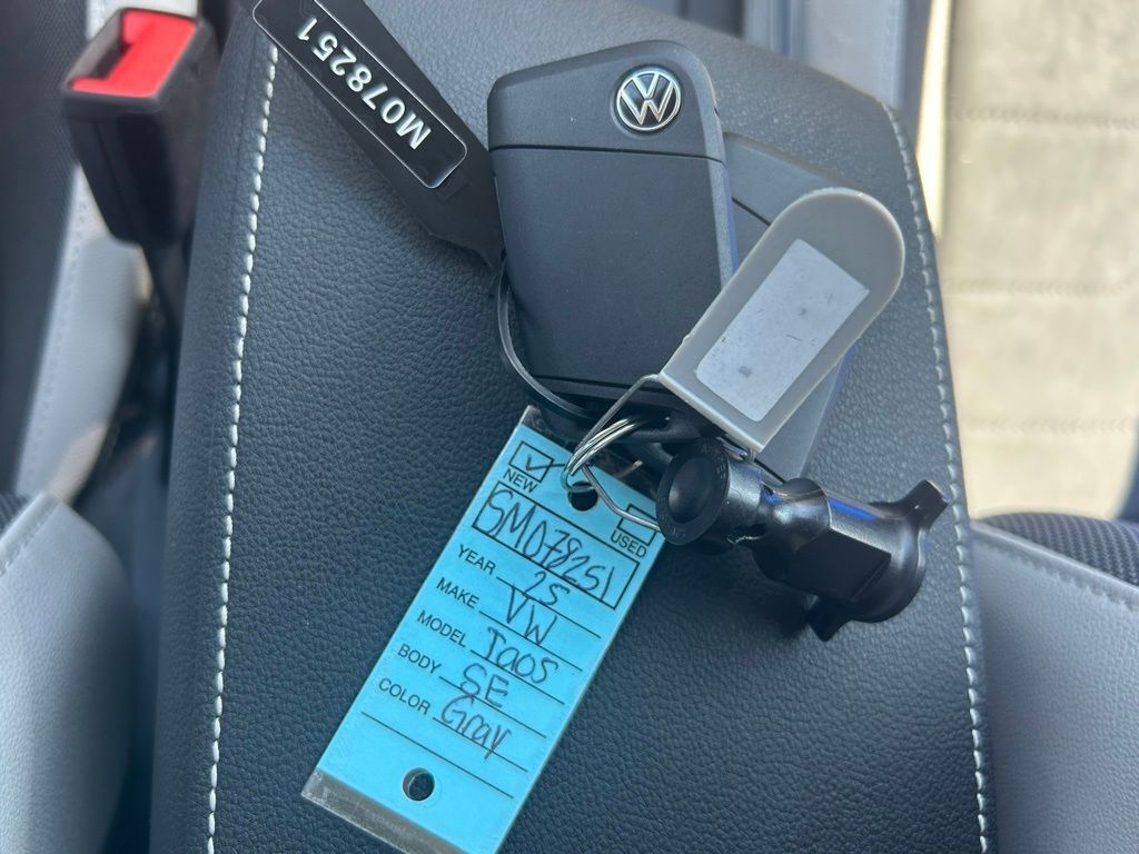 2025 Volkswagen Taos 1.5T SE Tampa FL