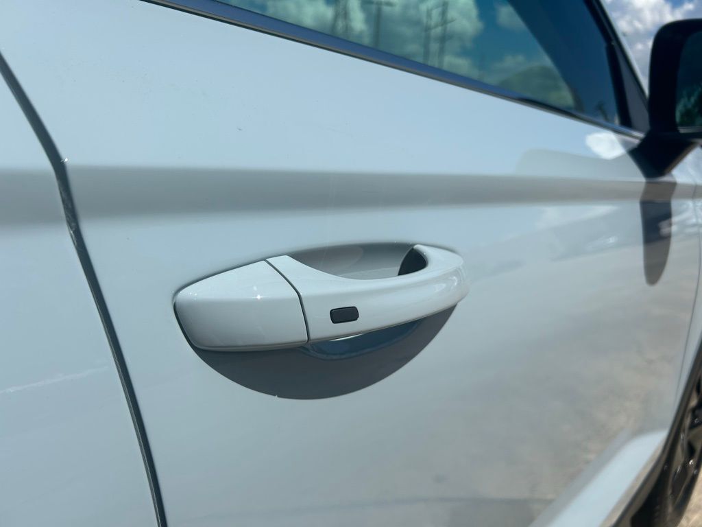 2025 Volkswagen Taos 1.5T SE Tampa FL