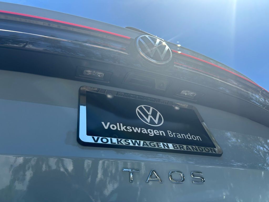 2025 Volkswagen Taos 1.5T SE Tampa FL
