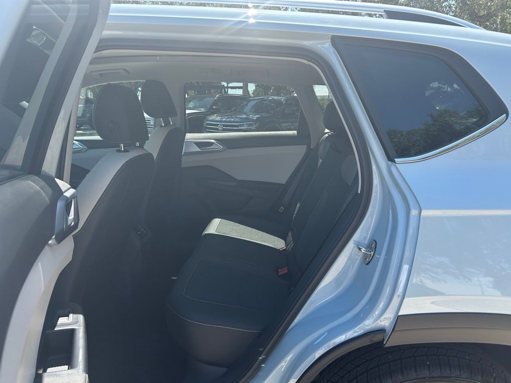 2025 Volkswagen Taos 1.5T SE Tampa FL