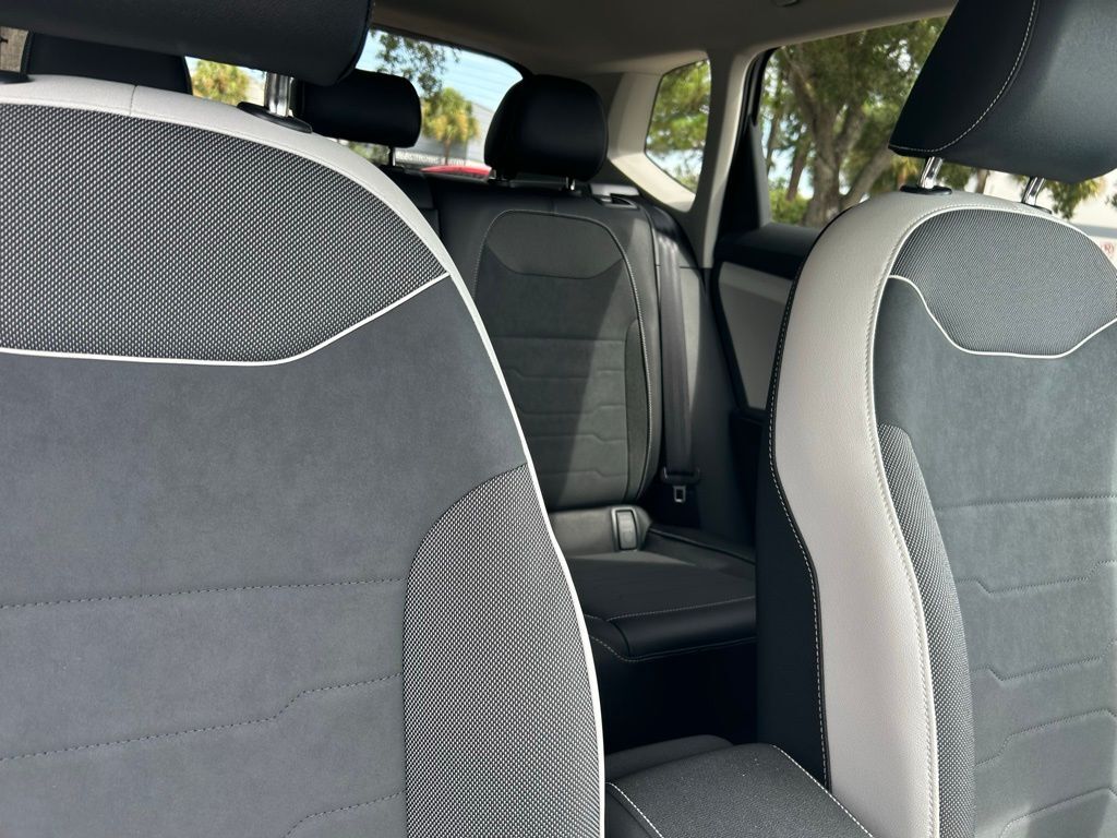 2025 Volkswagen Taos 1.5T SE Tampa FL