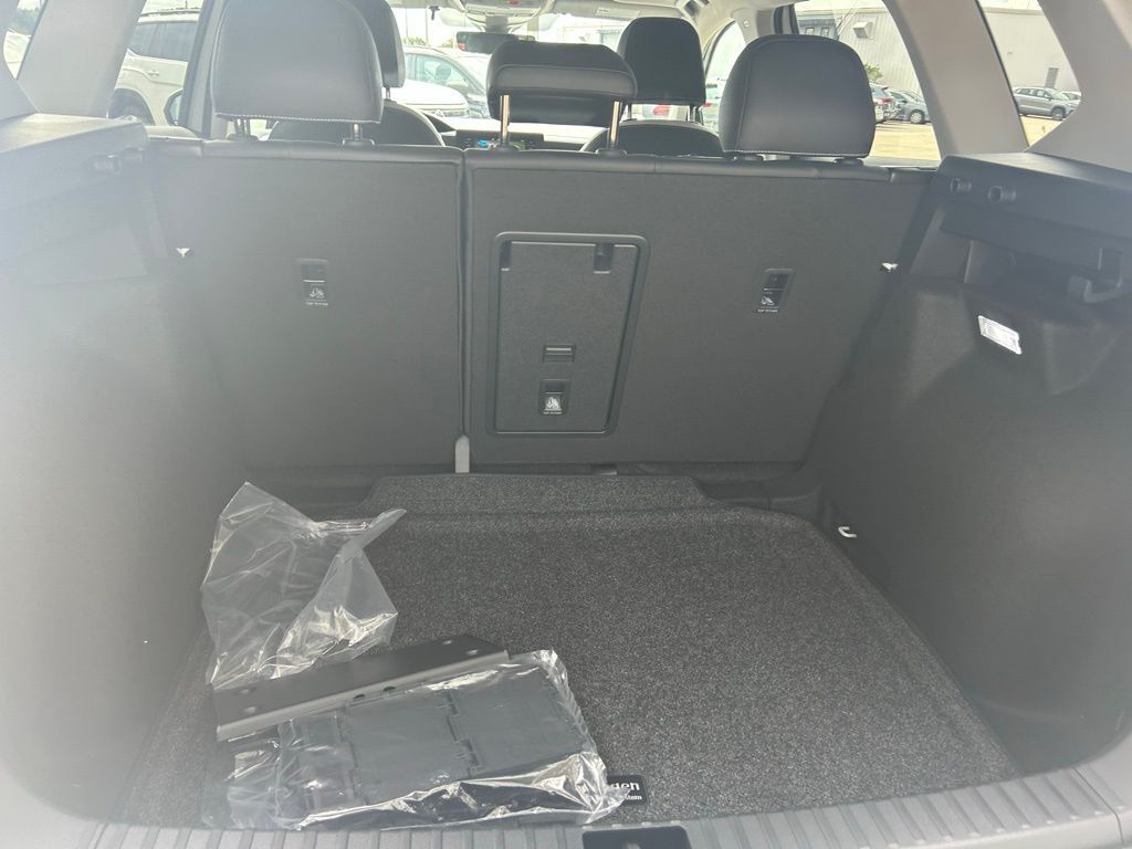2025 Volkswagen Taos 1.5T SE Tampa FL