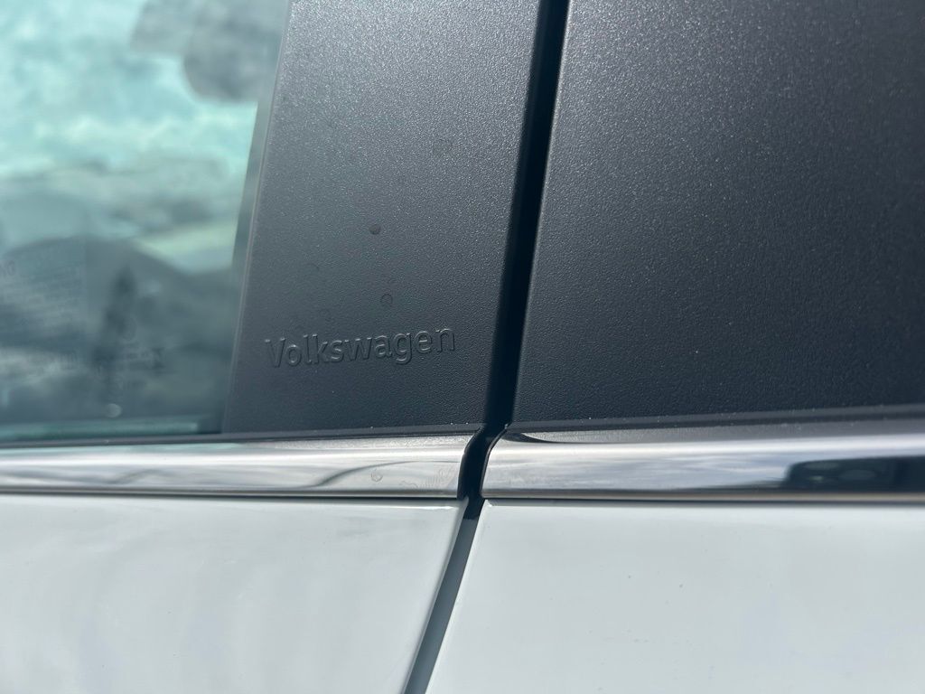 2025 Volkswagen Taos 1.5T SE Tampa FL