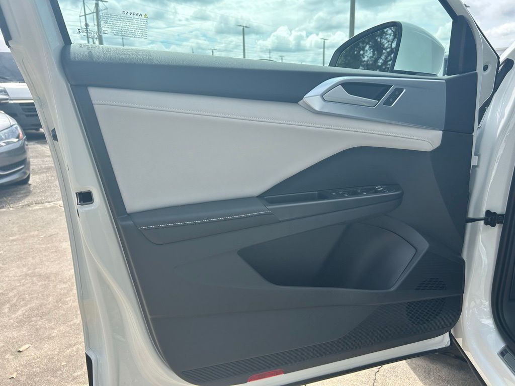 2025 Volkswagen Taos 1.5T SE Tampa FL