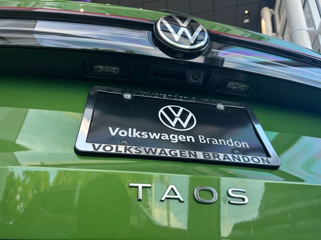 2025 Volkswagen Taos 1.5T SE Tampa FL
