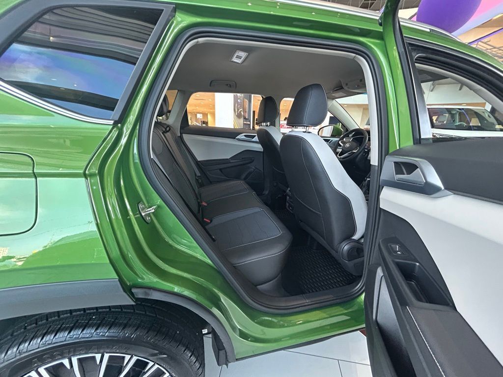 2025 Volkswagen Taos 1.5T SE Tampa FL