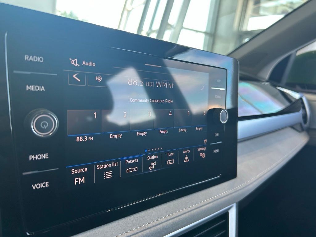 2025 Volkswagen Taos 1.5T SE Tampa FL