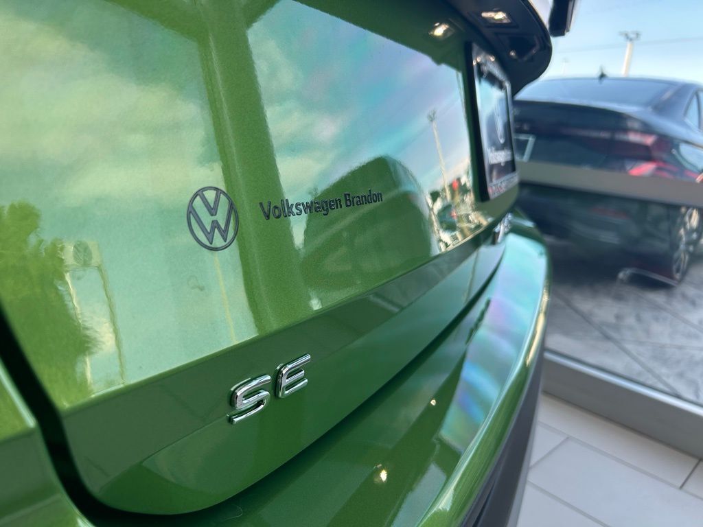 2025 Volkswagen Taos 1.5T SE Tampa FL