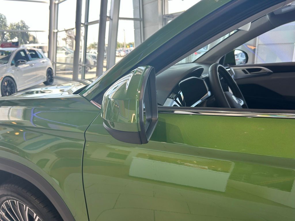 2025 Volkswagen Taos 1.5T SE Tampa FL