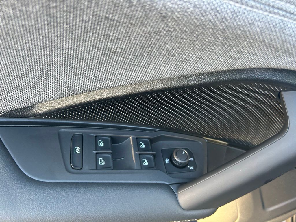 2025 Volkswagen Tiguan 2.0T S Tampa FL