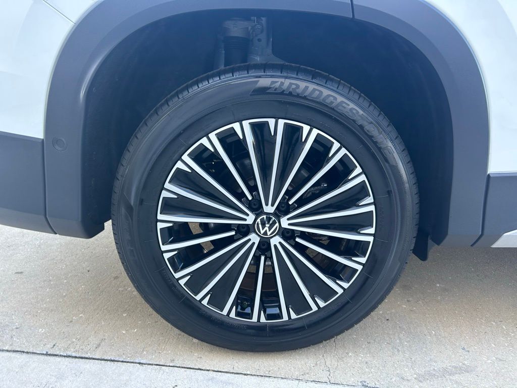 2025 Volkswagen Tiguan 2.0T S Tampa FL