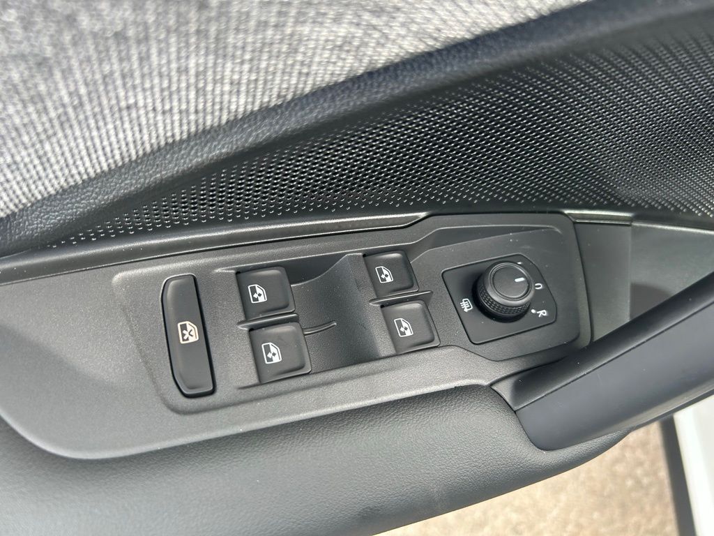 2025 Volkswagen Tiguan 2.0T S Tampa FL