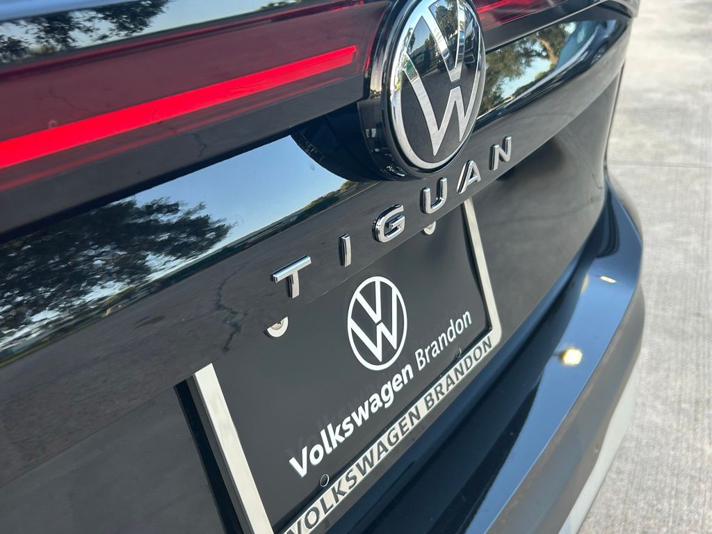 2025 Volkswagen Tiguan 2.0T S Tampa FL