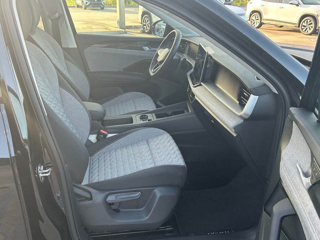 2025 Volkswagen Tiguan 2.0T S Tampa FL