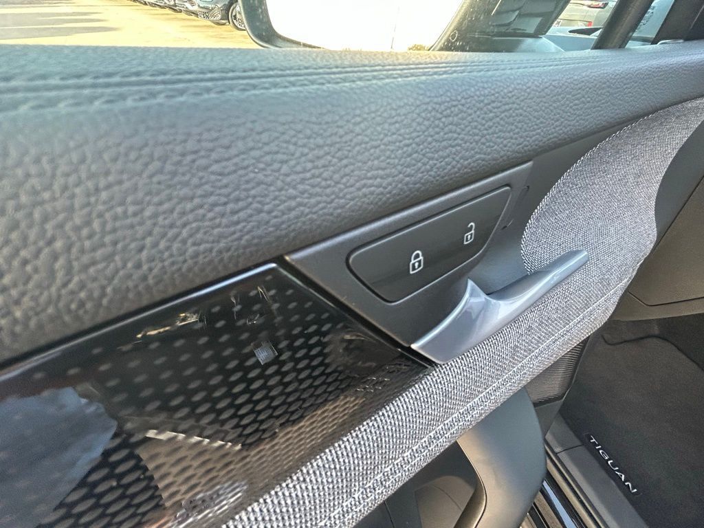 2025 Volkswagen Tiguan 2.0T S Tampa FL