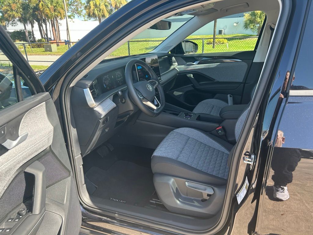 2025 Volkswagen Tiguan 2.0T S Tampa FL