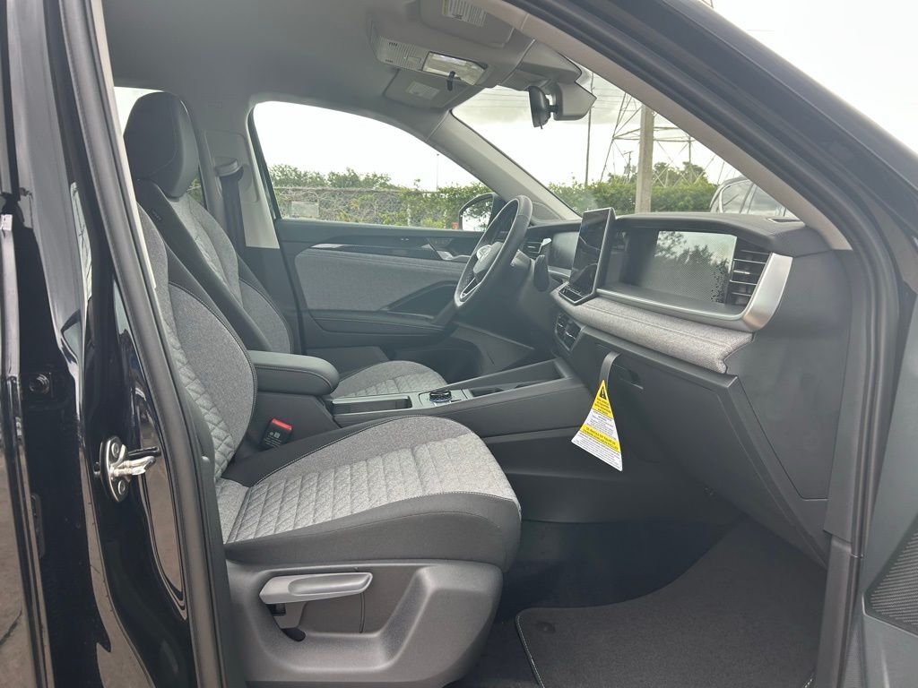 2025 Volkswagen Tiguan 2.0T S Tampa FL