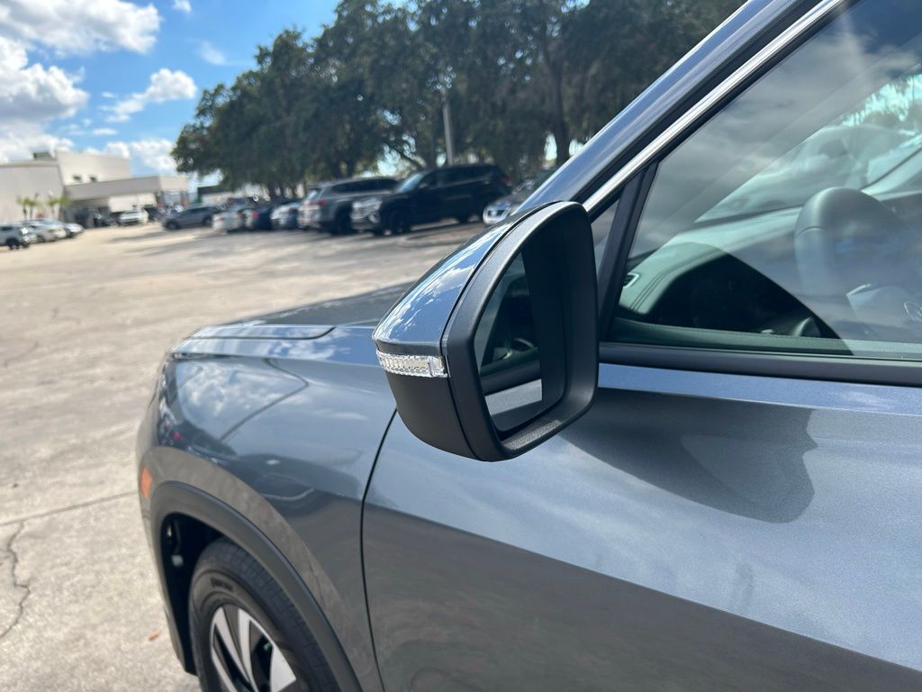 2025 Volkswagen Tiguan 2.0T S Tampa FL
