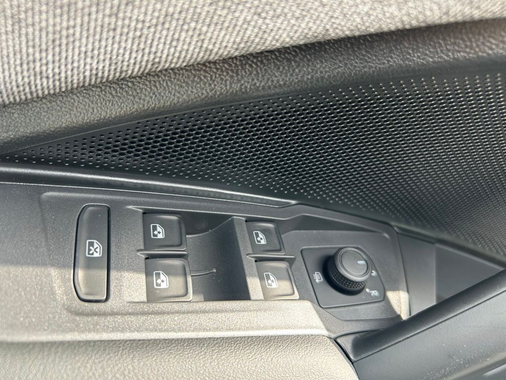 2025 Volkswagen Tiguan 2.0T S Tampa FL