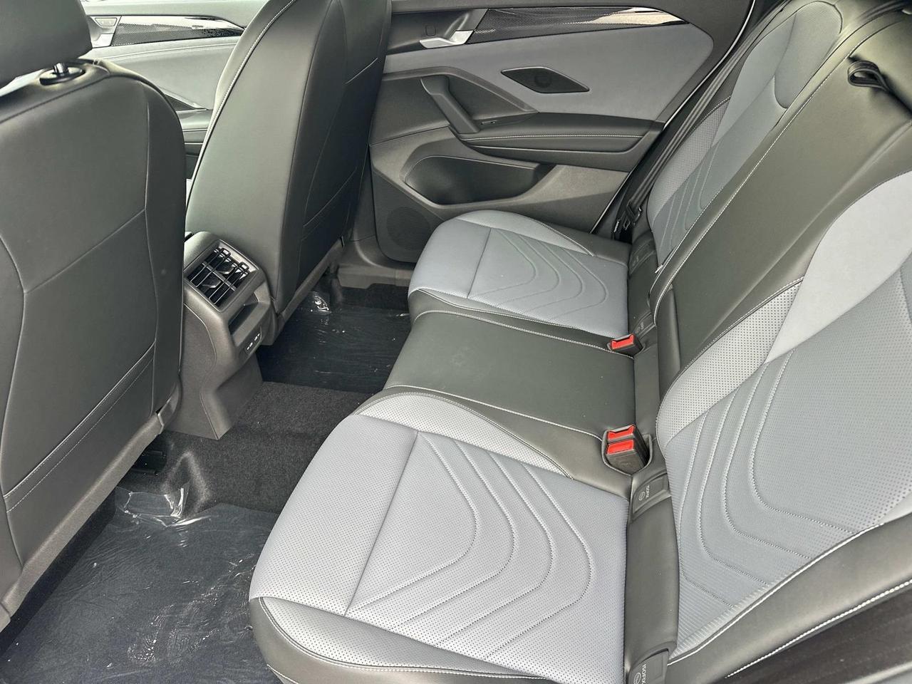 2025 Volkswagen Tiguan 2.0T SE R-Line Black Woodbridge VA