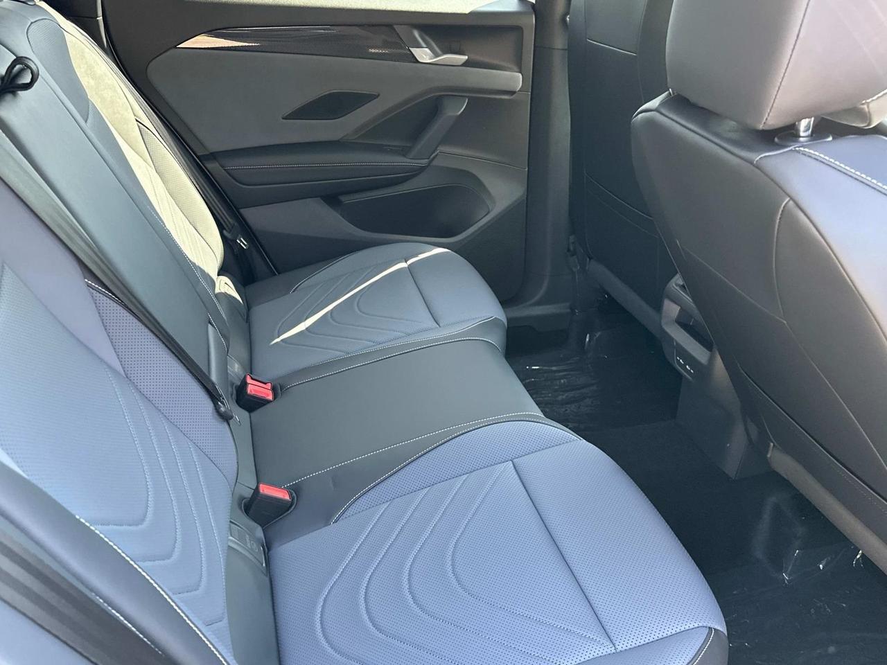 2025 Volkswagen Tiguan 2.0T SE R-Line Black Woodbridge VA