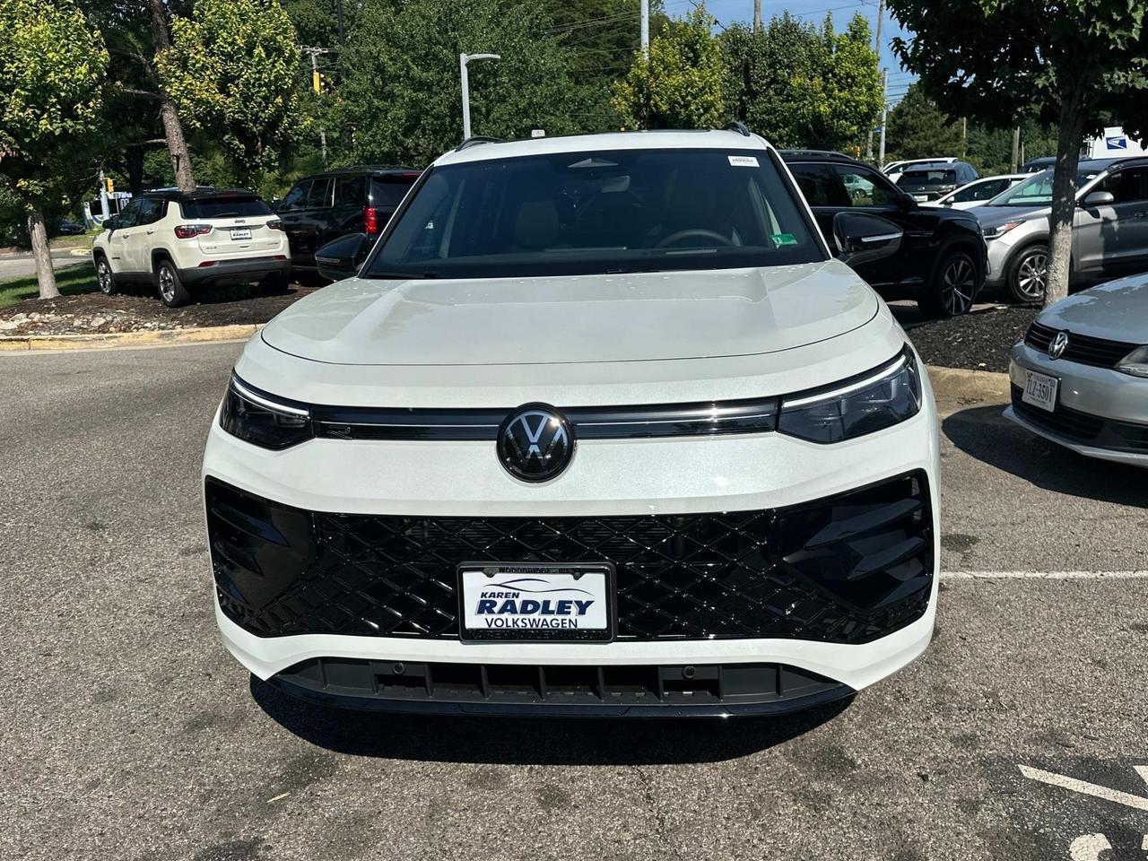 2025 Volkswagen Tiguan 2.0T SE R-Line Black Woodbridge VA