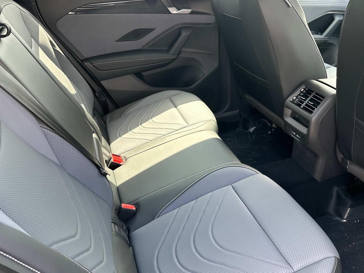 2025 Volkswagen Tiguan 2.0T SE R-Line Black Woodbridge VA