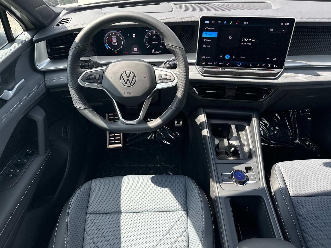 2025 Volkswagen Tiguan 2.0T SE R-Line Black Woodbridge VA