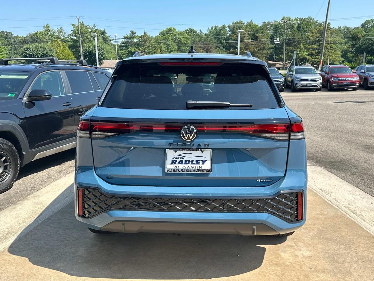2025 Volkswagen Tiguan 2.0T SE R-Line Black Woodbridge VA