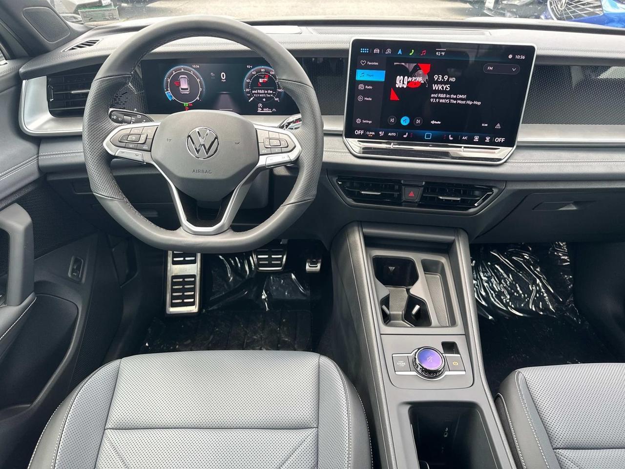 2025 Volkswagen Tiguan 2.0T SE R-Line Black Woodbridge VA