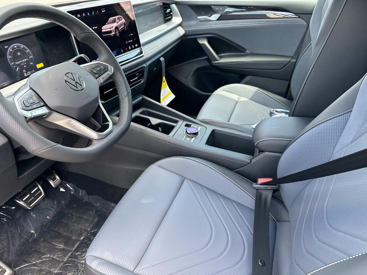 2025 Volkswagen Tiguan 2.0T SE R-Line Black Woodbridge VA