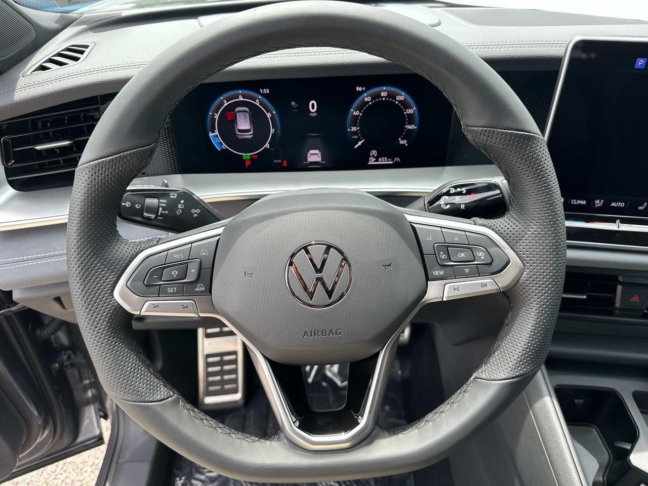 2025 Volkswagen Tiguan 2.0T SE R-Line Black Woodbridge VA