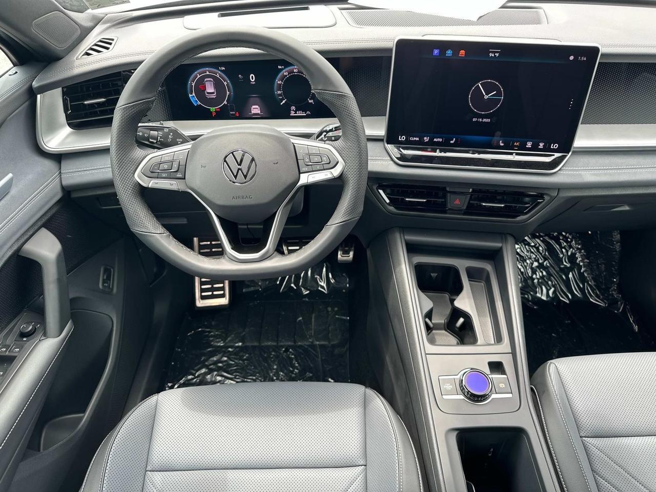 2025 Volkswagen Tiguan 2.0T SE R-Line Black Woodbridge VA