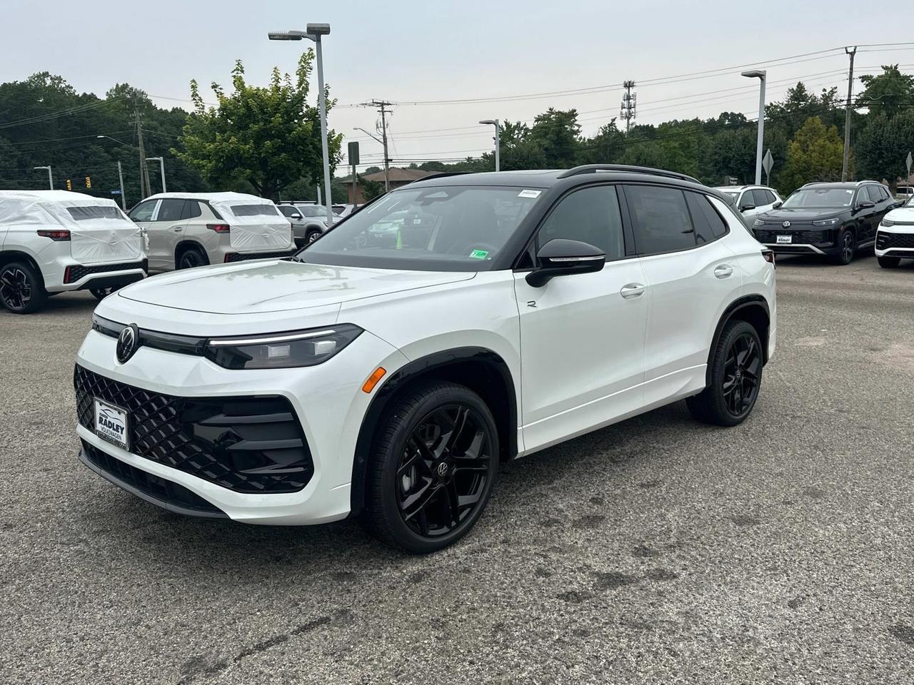 2025 Volkswagen Tiguan 2.0T SE R-Line Black Woodbridge VA