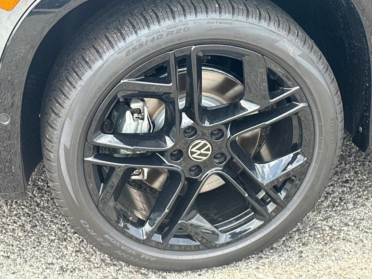 2025 Volkswagen Tiguan 2.0T SE R-Line Black Woodbridge VA