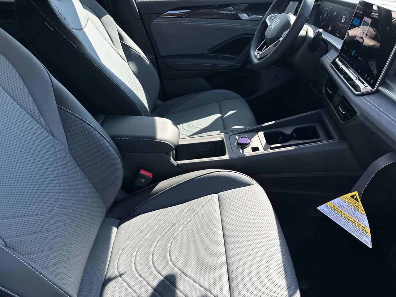 2025 Volkswagen Tiguan 2.0T SE R-Line Black Woodbridge VA
