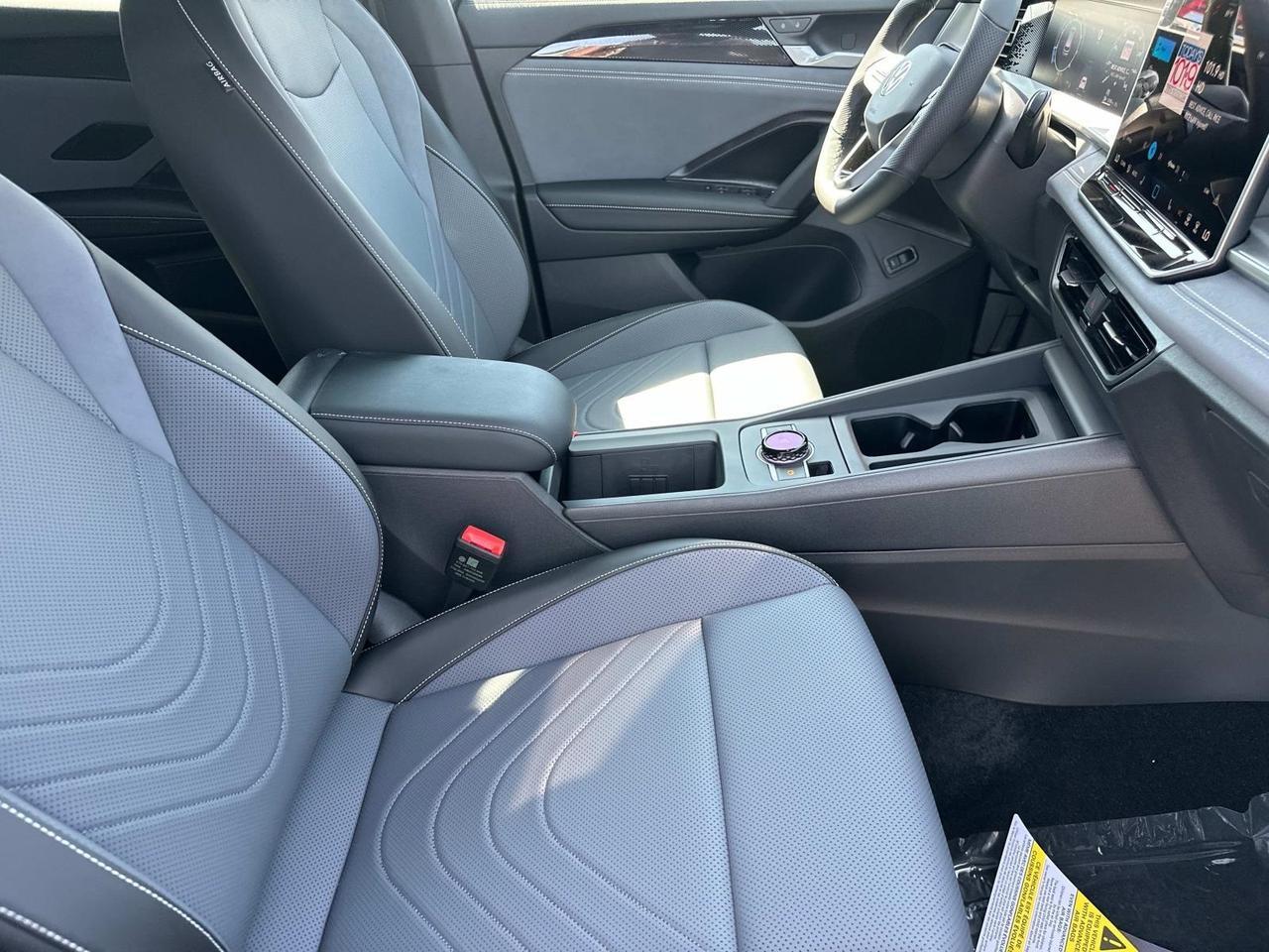 2025 Volkswagen Tiguan 2.0T SE R-Line Black Woodbridge VA