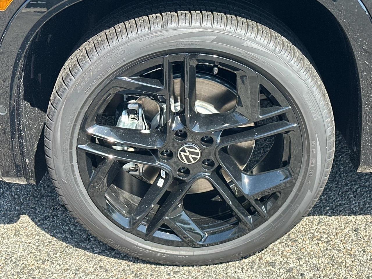 2025 Volkswagen Tiguan 2.0T SE R-Line Black Woodbridge VA