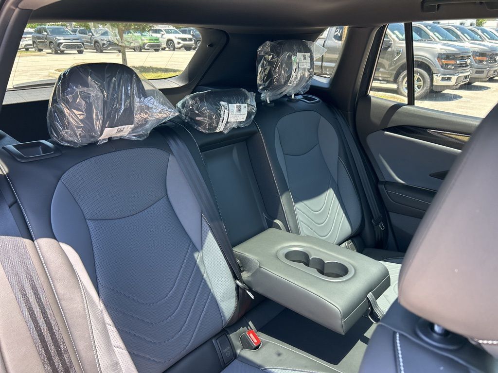 2025 Volkswagen Tiguan 2.0T SE R-Line Black Tampa FL